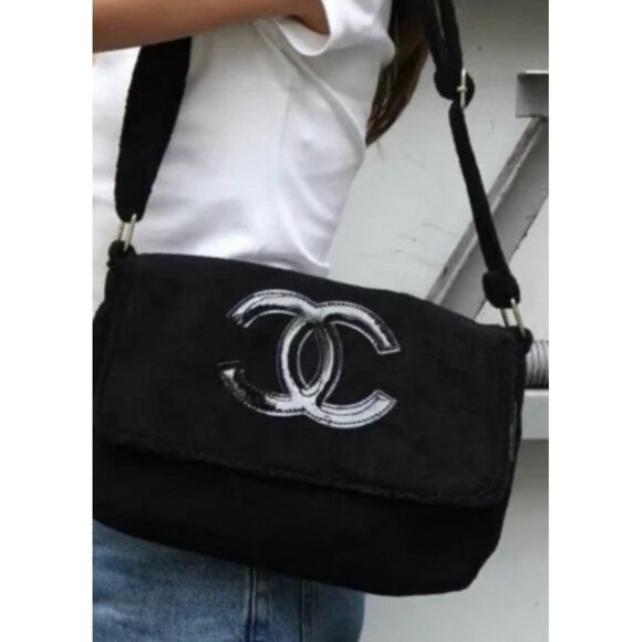 Chanel Precision Black Coco Mark Logo Crossbody Shoulder Bag Faux Fur Authentic - Picture 2 of 9